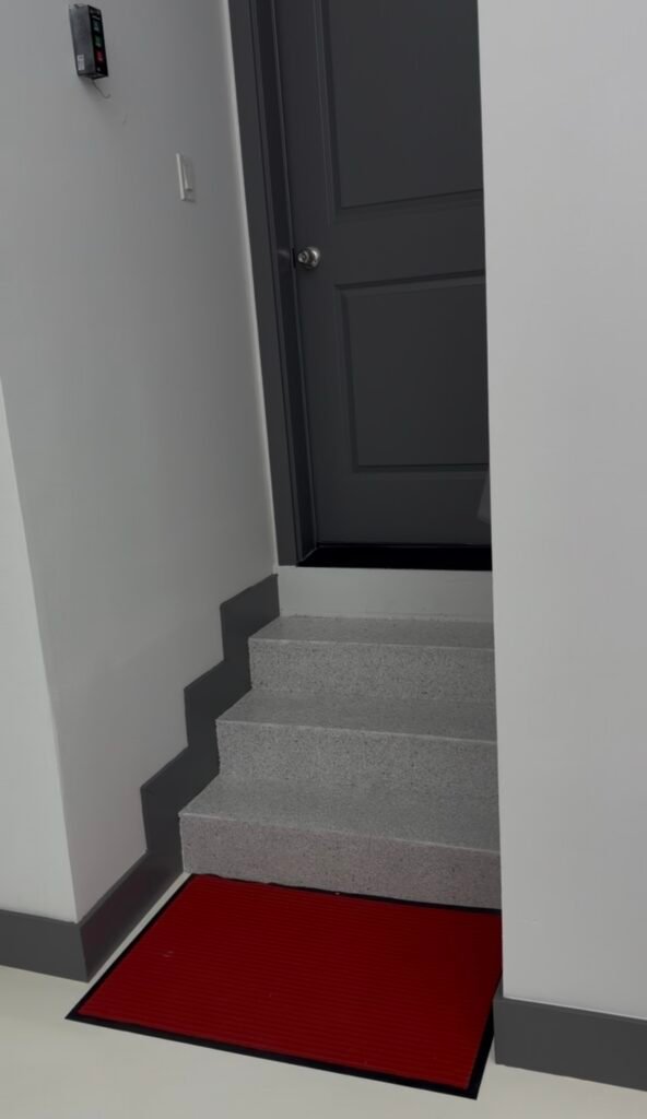 Flake Door Step