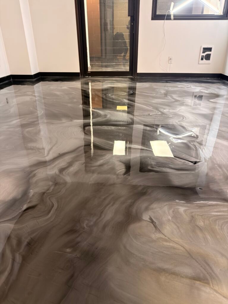 Office Metallic Black & Silver